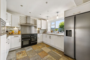 Kitchen- click for photo gallery